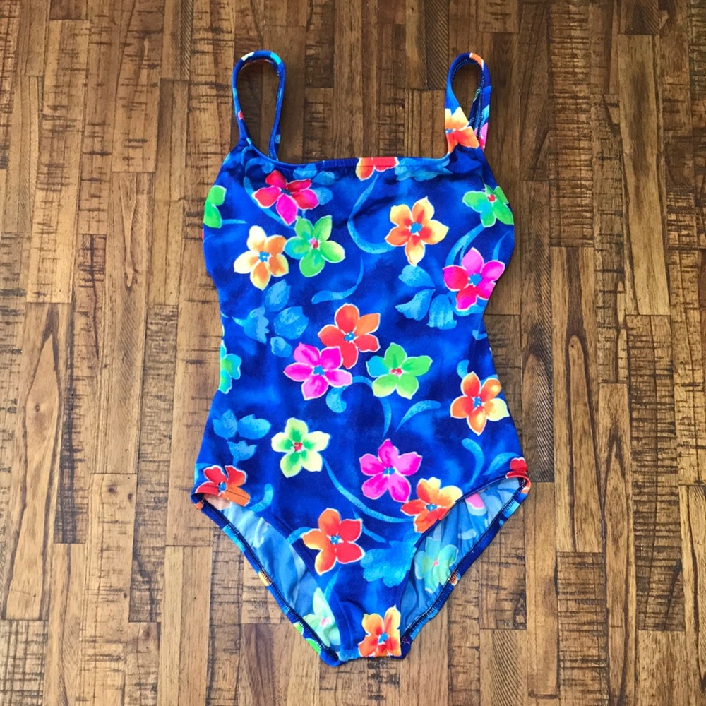 Size 10 Land’s End floral one piece bathing suit